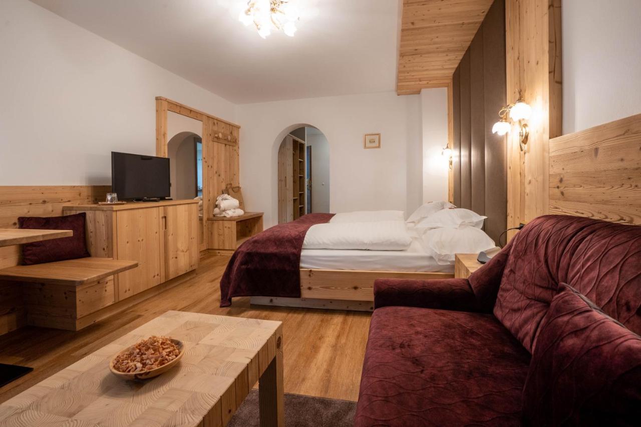 Hotel Gran Paradis كامبيتيلو دي فاسا المظهر الخارجي الصورة