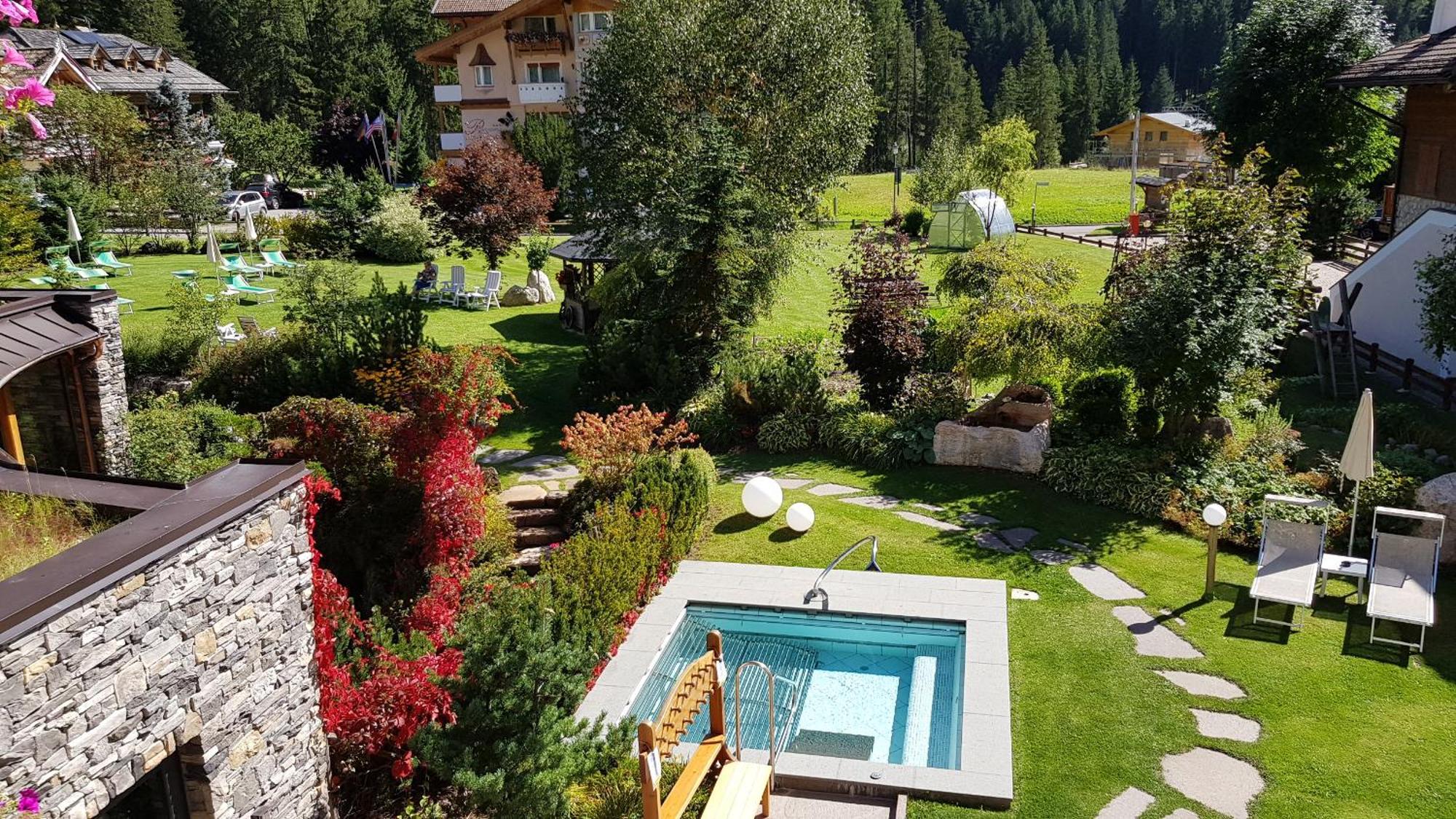 Hotel Gran Paradis كامبيتيلو دي فاسا المظهر الخارجي الصورة